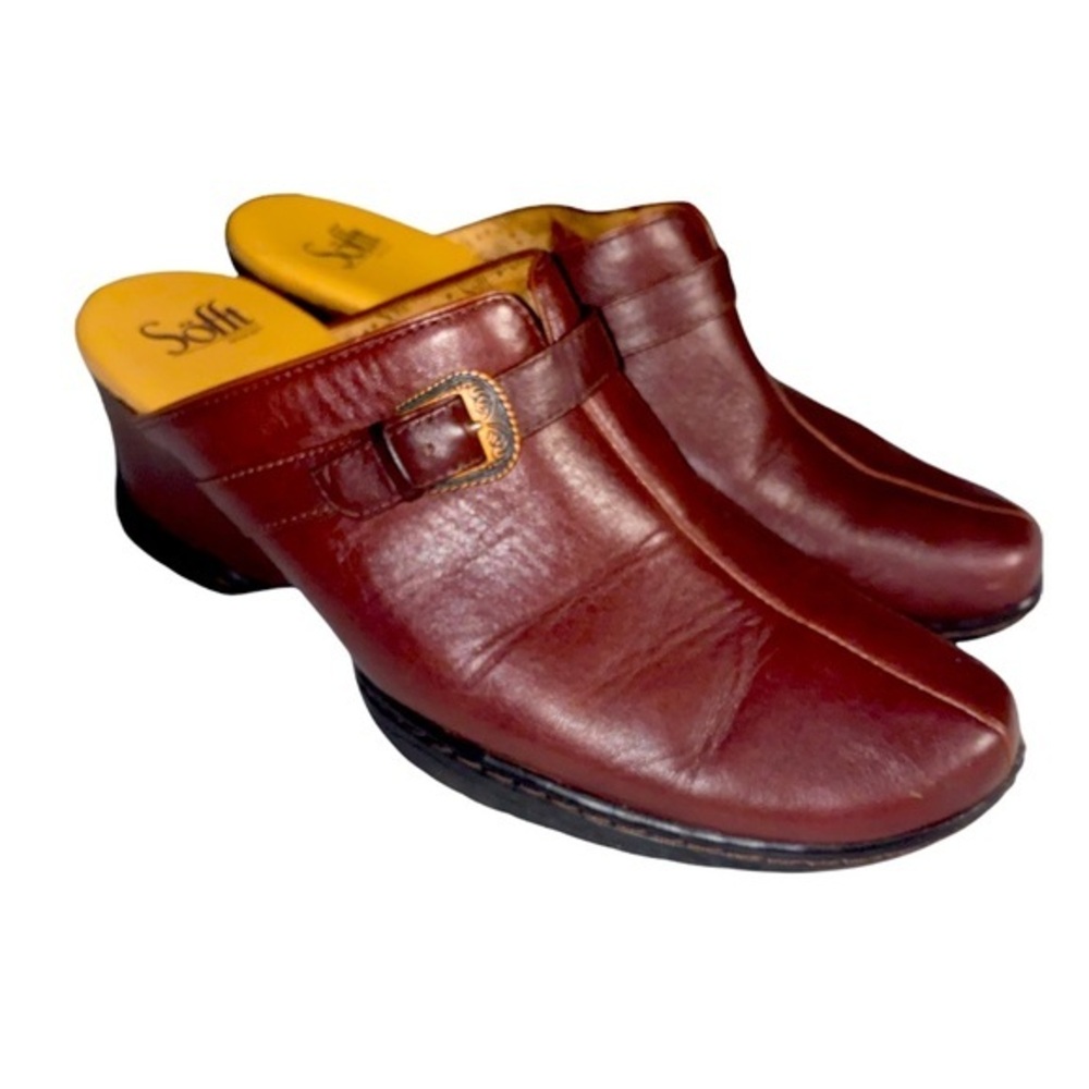 EUC Sofft Cordovan Leather miles in size 9.5M